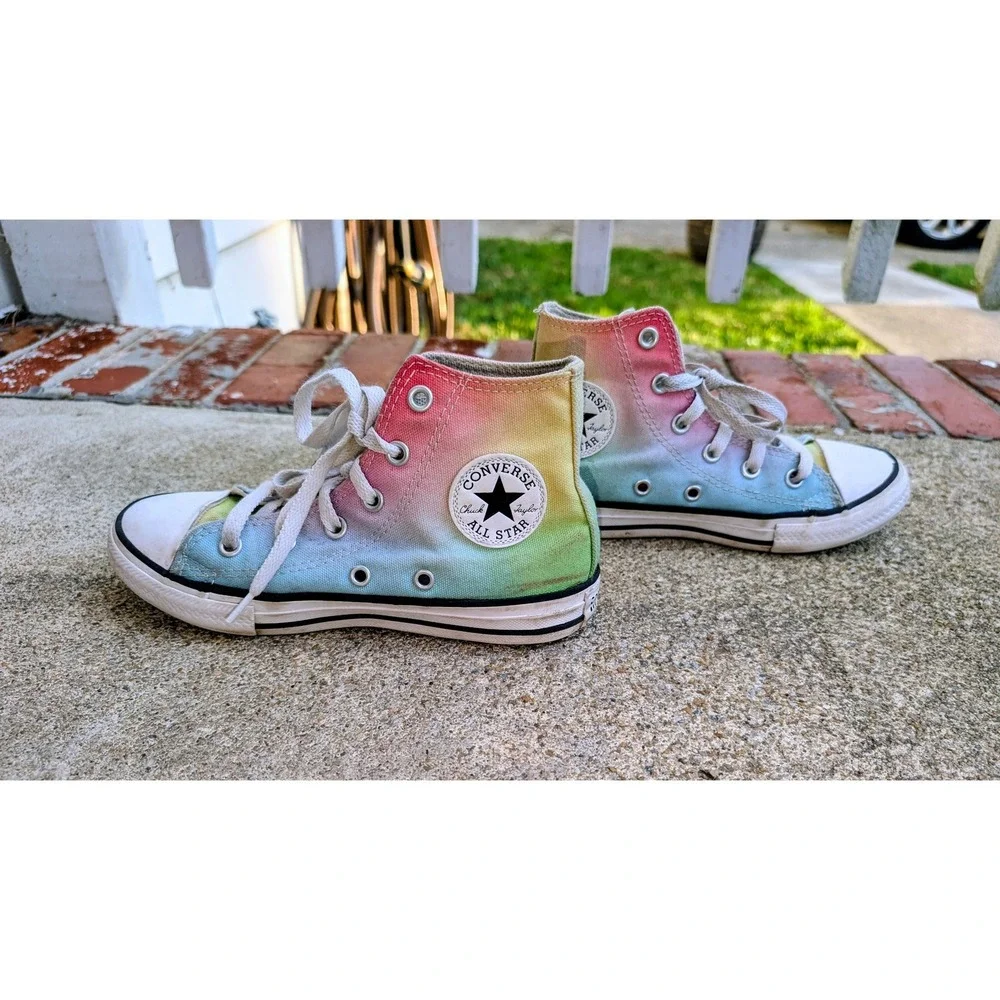 Converse Chuck Taylor All Star High Top Rainbow Ombre Kids Sneakers Sz 13